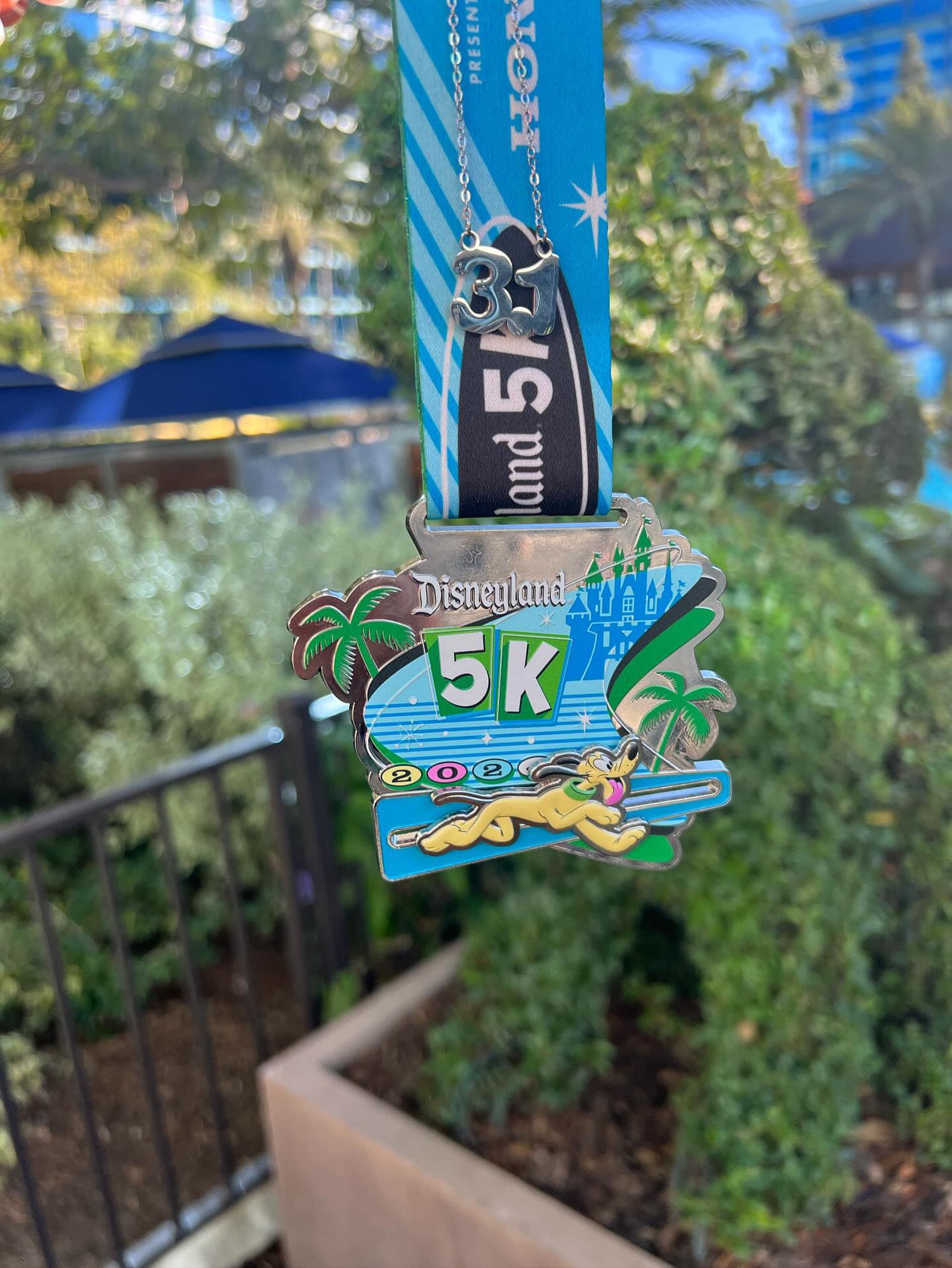 3.1 STAINLESS STEEL NECKLACE