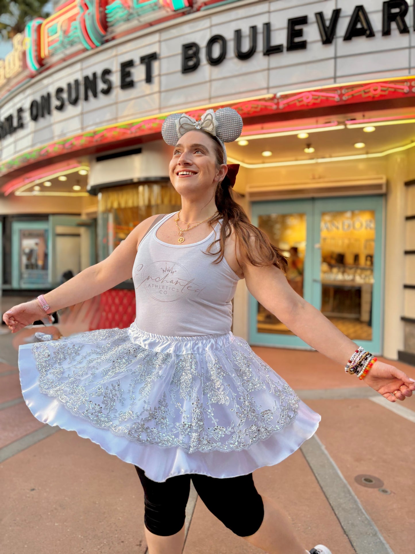 Elizabeth Taylor LIMITED PRE ORDER STYLE