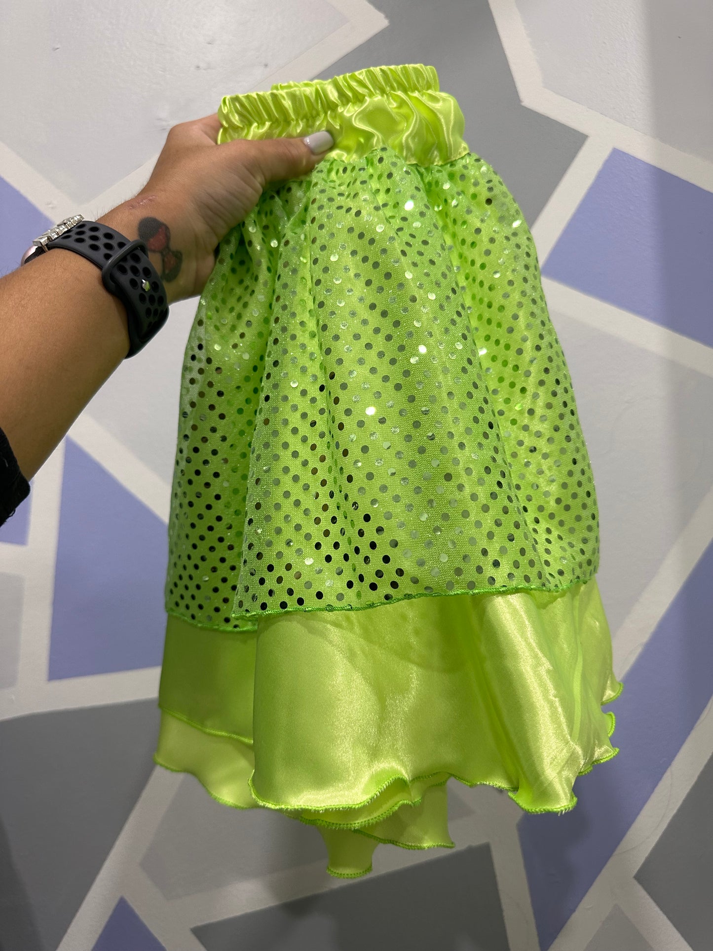 HIGHLIGHTER GREEN SIZE SMALL SKIRT