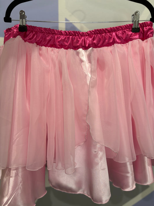 SIZE XL READY TO SMALL (DAMAGED SEE PICTURE) LOTTIE SKIRT